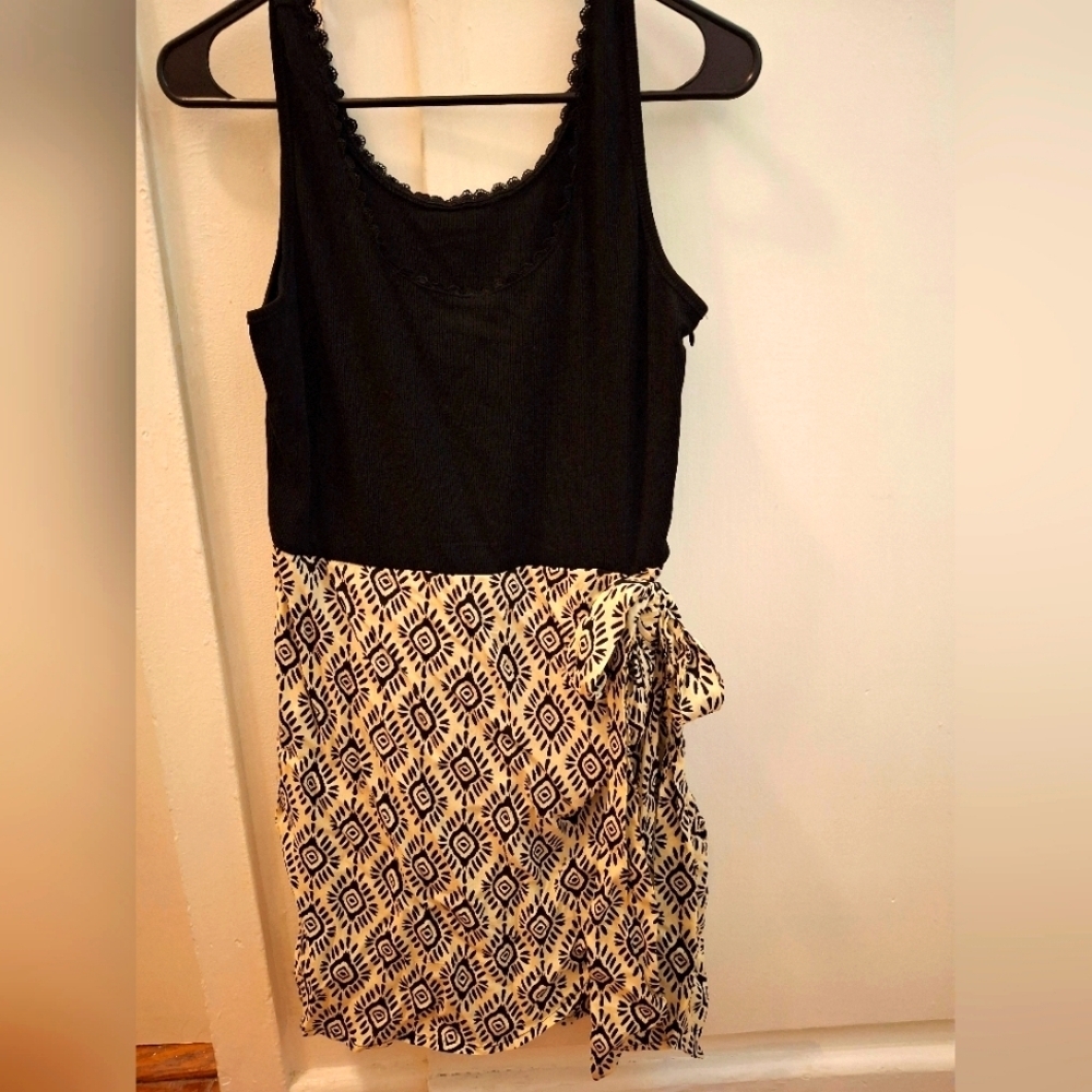 Black and Beige Patterned Dress